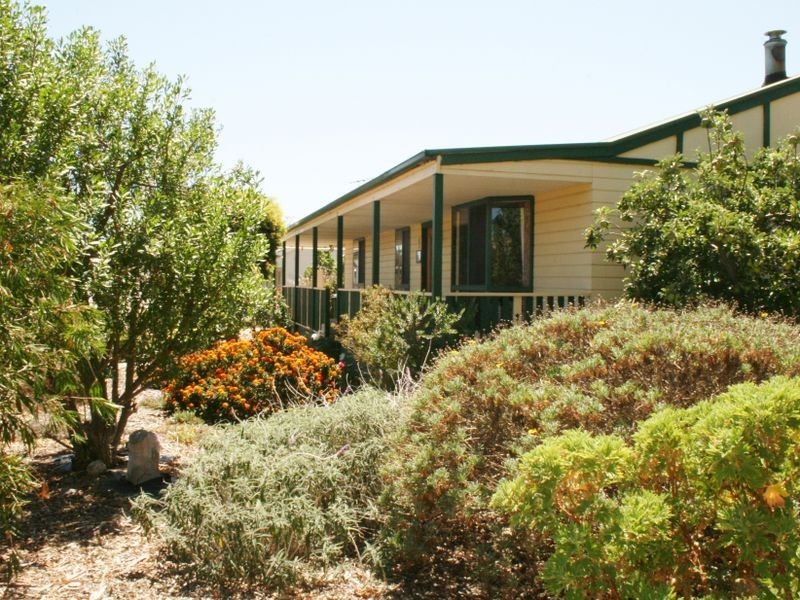 10 McPharlin Avenue, Port Vincent SA 5581
