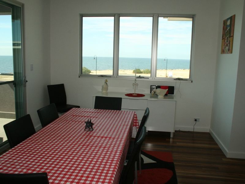 38 Marina Drive, Port Vincent SA 5581