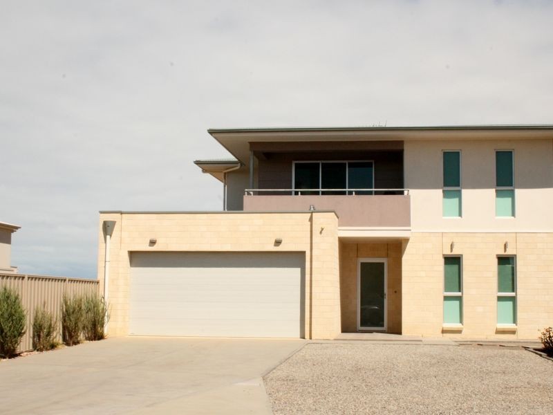 38 Marina Drive, Port Vincent SA 5581