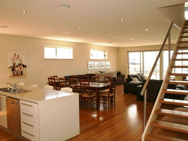 11 Ceres Court, Port Vincent SA 5581