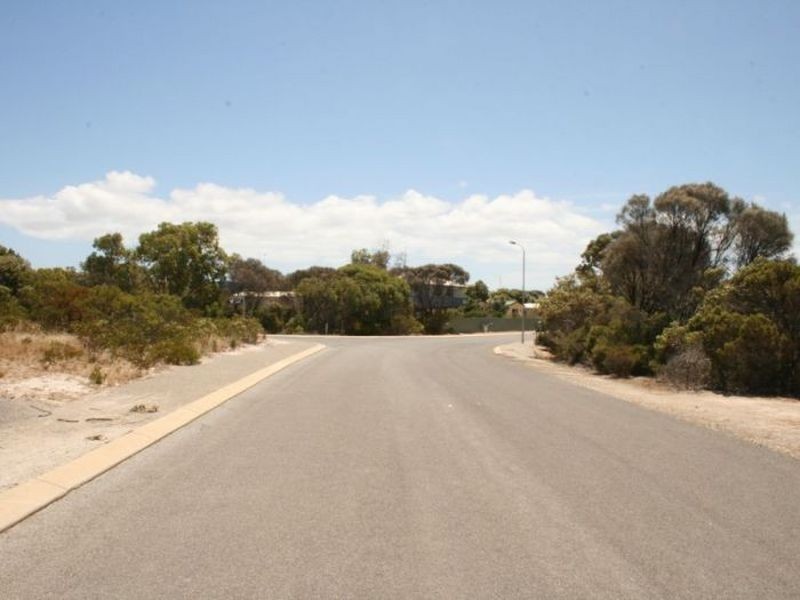 22 Templetonia Crescent, Marion Bay SA 5575