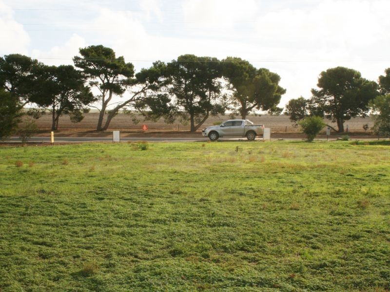 Lots 103 & Main Coast Road, Pine Point SA 5571