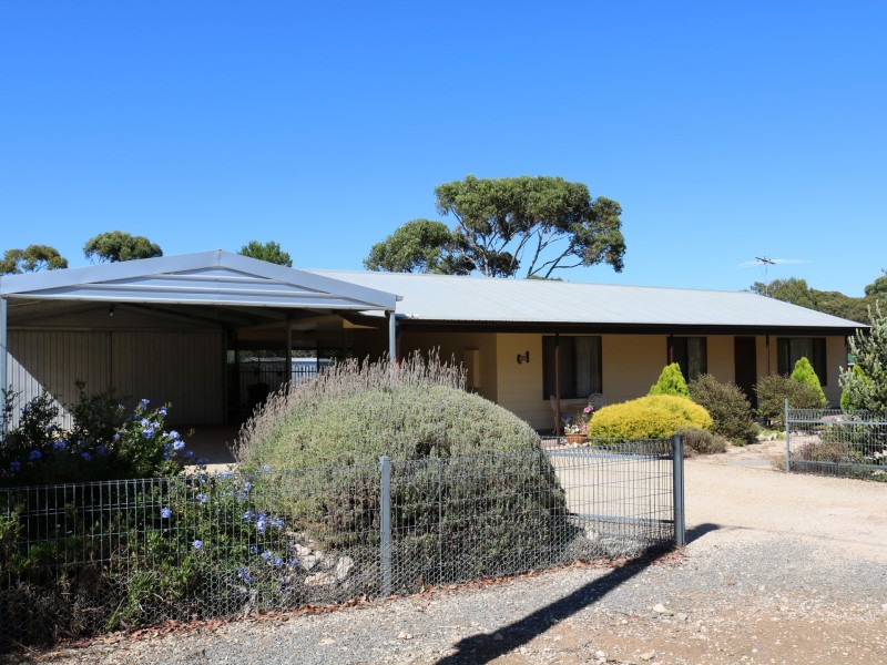 23 Fourth Street, Wool Bay SA 5575