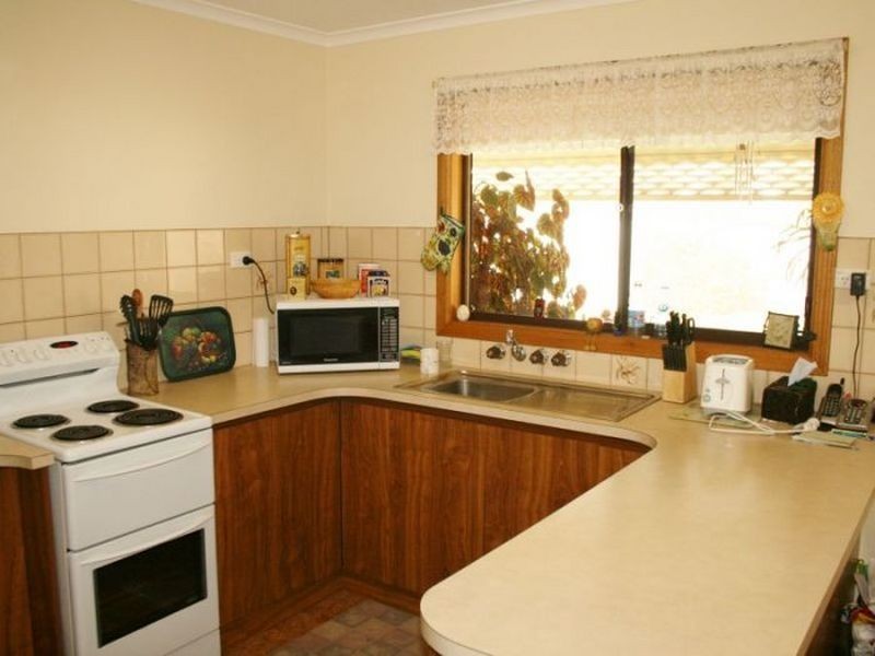 23 Fourth Street, Wool Bay SA 5575