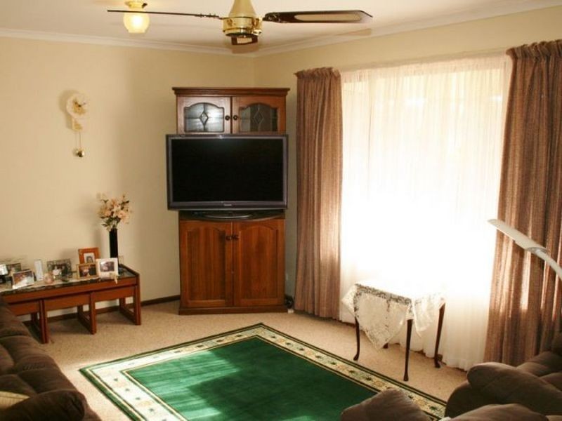 23 Fourth Street, Wool Bay SA 5575