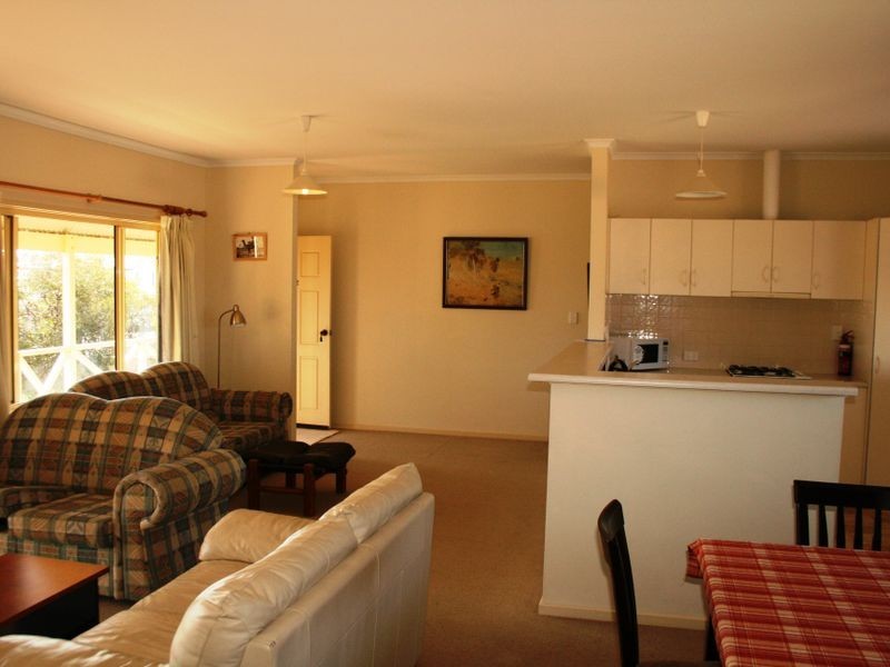 2 Seacliff Road, Stansbury SA 5582