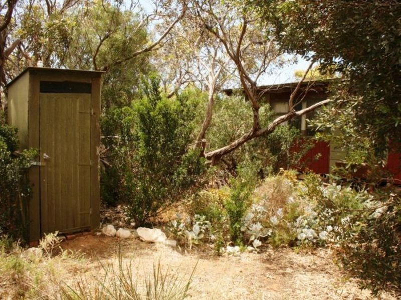 9 Adonis Court, Port Julia SA 5575