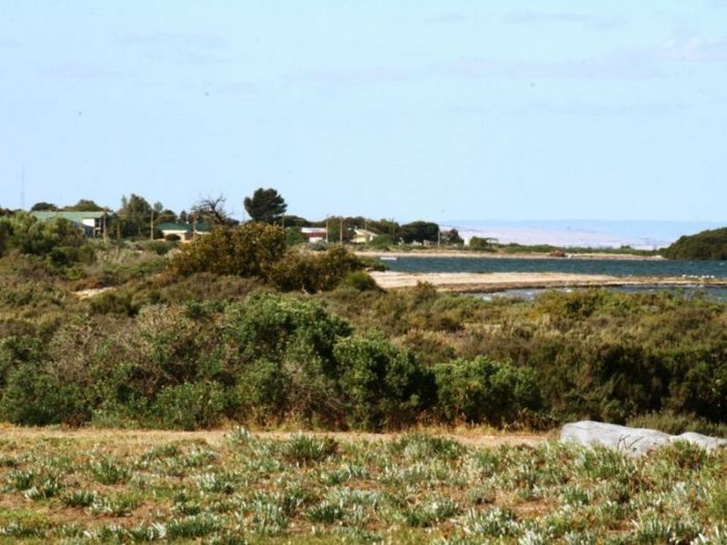 20 The Esplanade, Port Clinton SA 5570