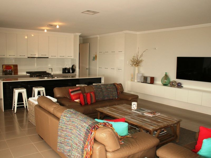 55 Marina Drive, Port Vincent SA 5581