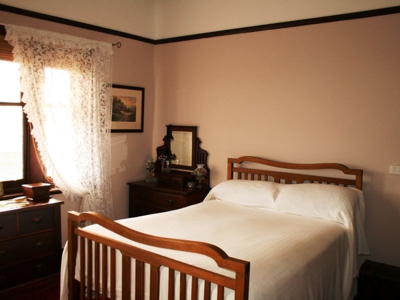 16 West Terrace, Minlaton SA 5575