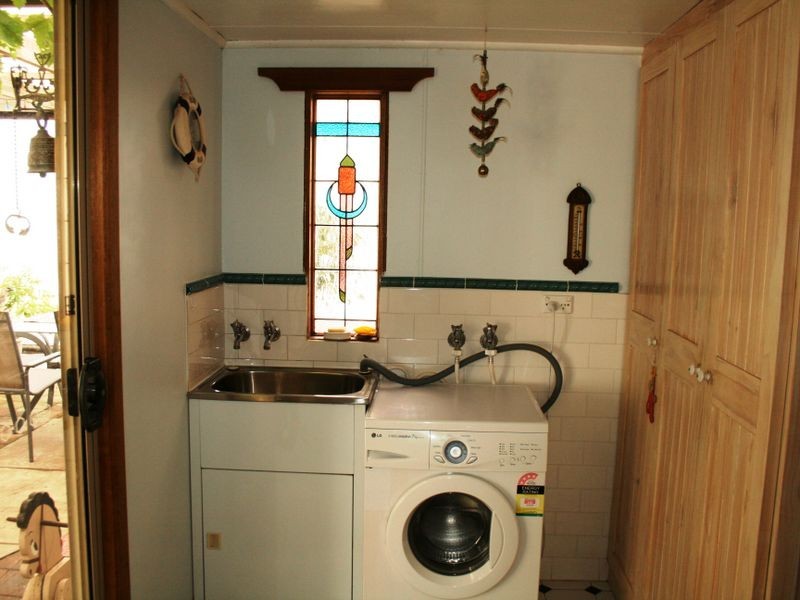 16 West Terrace, Minlaton SA 5575