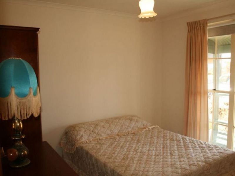 20 Esplanade, Pine Point SA 5571