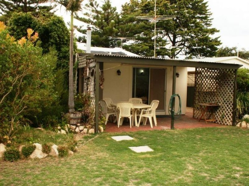 38 Esplanade, Pine Point SA 5571