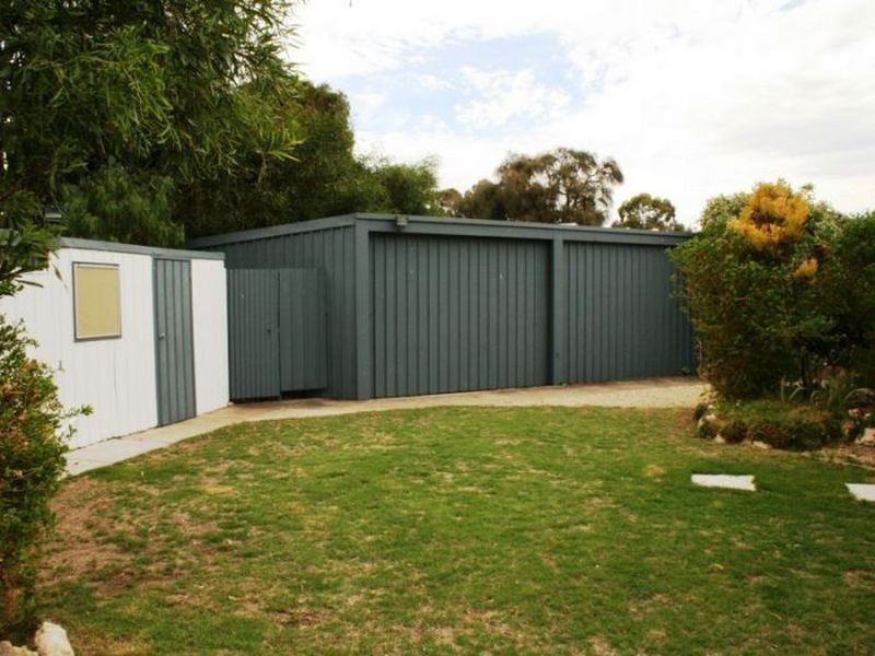 38 Esplanade, Pine Point SA 5571