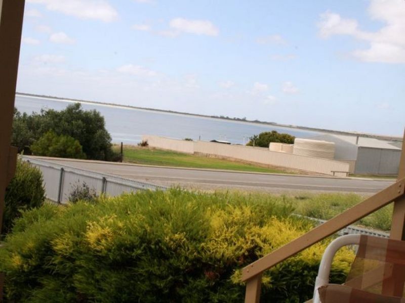 209 Bayview Road, Point Turton SA 5575