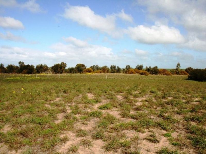 Lot Lot/411 Black Point Drive, Black Point SA 5571