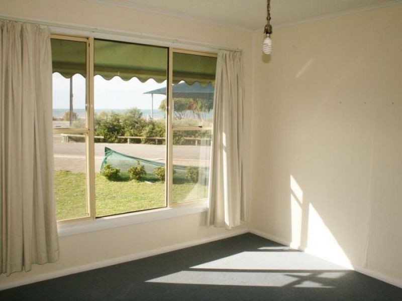 Unit 11/2 Ponder Parade, Port Vincent SA 5581