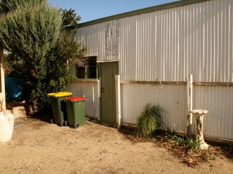Unit 11/2 Ponder Parade, Port Vincent SA 5581