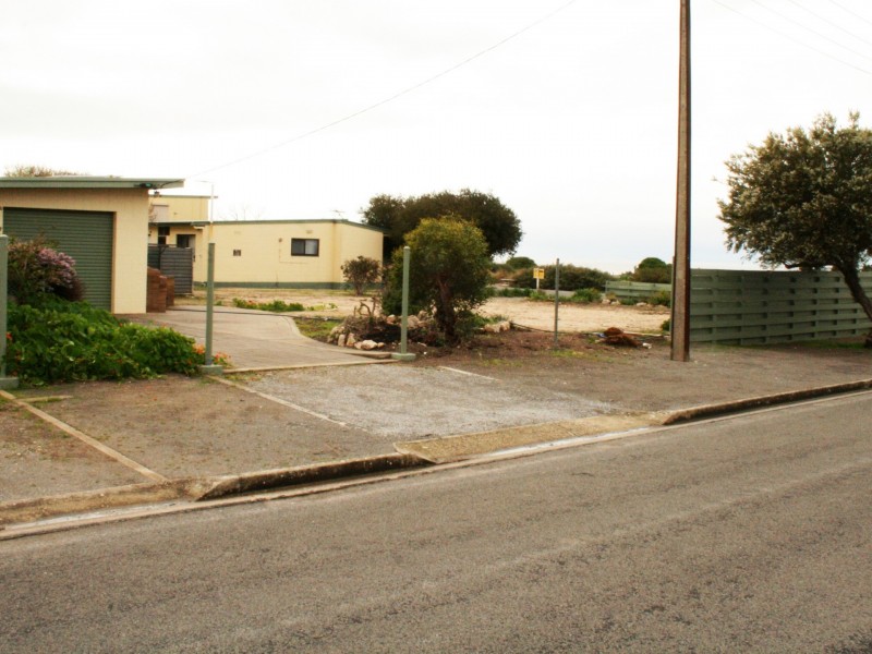 4 Ponder Parade, Port Vincent SA 5581