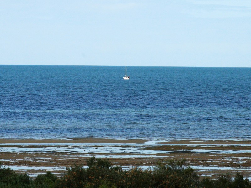 4 Ponder Parade, Port Vincent SA 5581