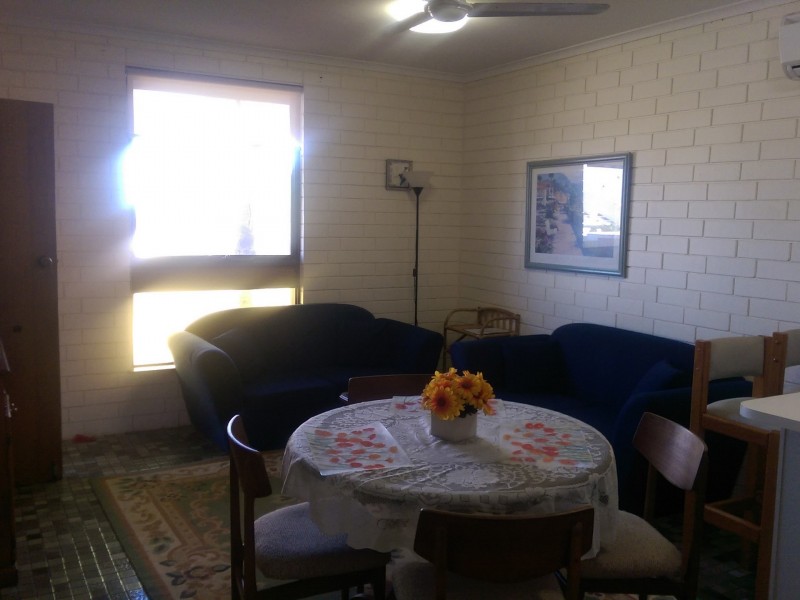 U 8 Fishermans Retreat/ Parsons St, Port Vincent SA 5581