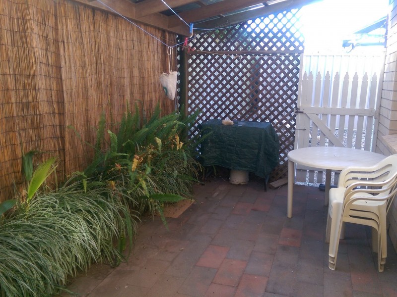 U 8 Fishermans Retreat/ Parsons St, Port Vincent SA 5581