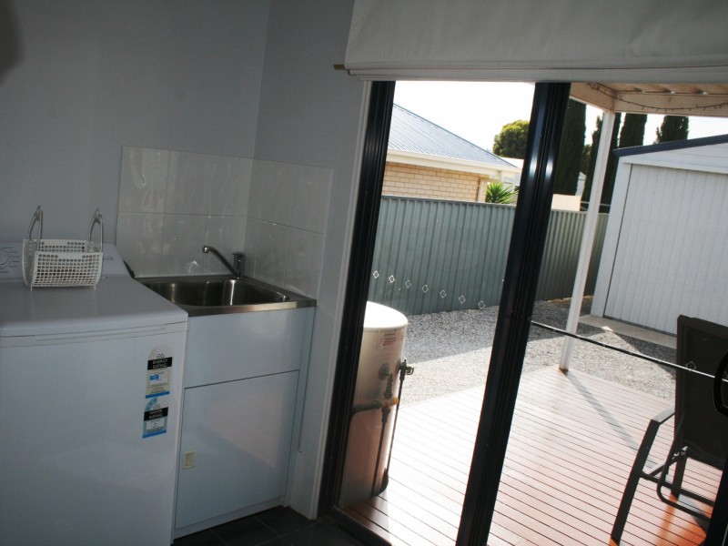 9 Kooringa Street, Port Vincent SA 5581