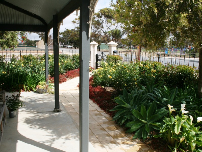 9 West Terrace, Ardrossan SA 5571