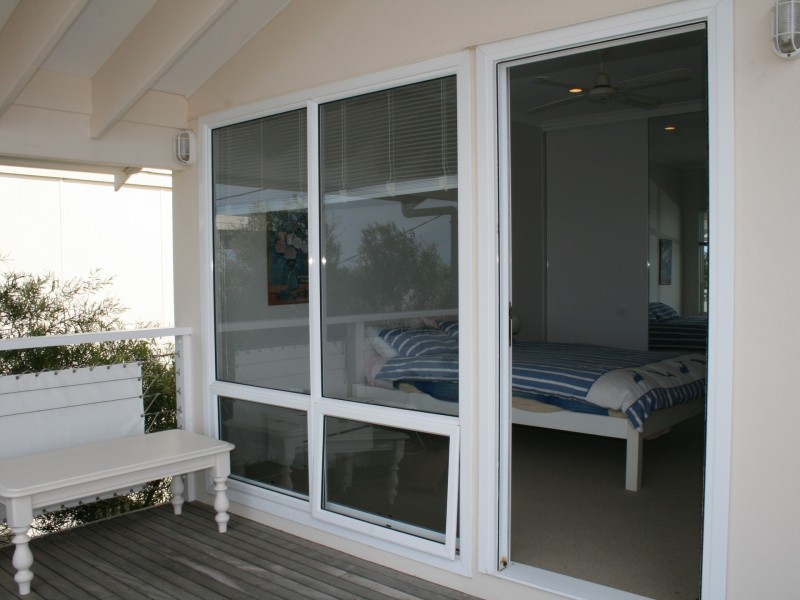 28 Esplanade, Port Vincent SA 5581