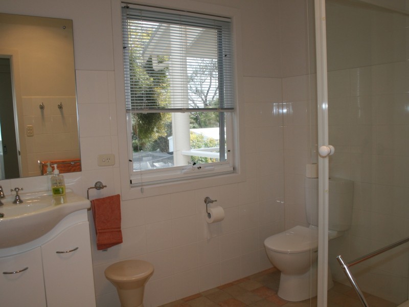 28 Esplanade, Port Vincent SA 5581