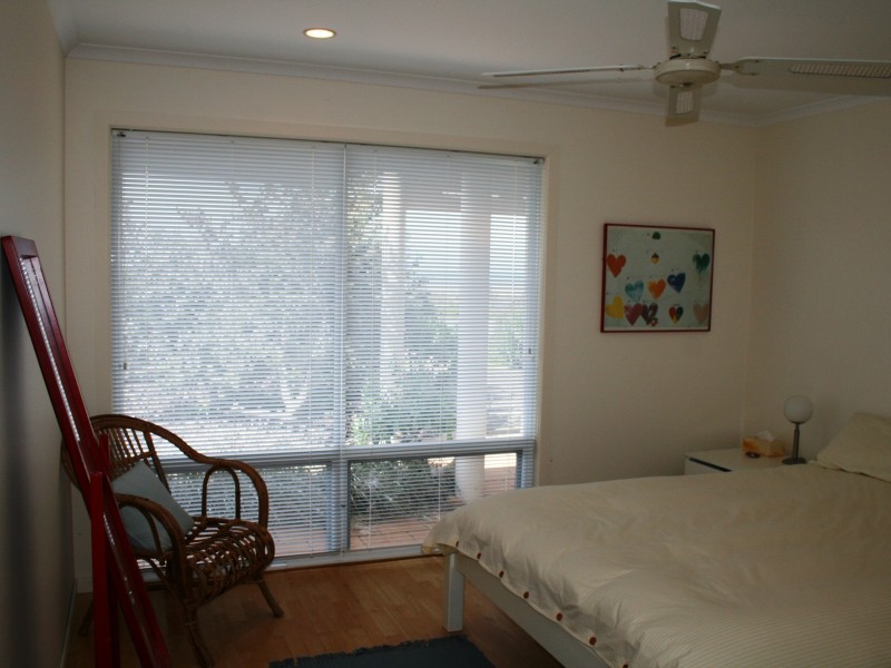 28 Esplanade, Port Vincent SA 5581