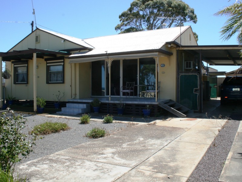 42 Main Coast Road, Pine Point SA 5571