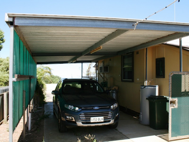 42 Main Coast Road, Pine Point SA 5571