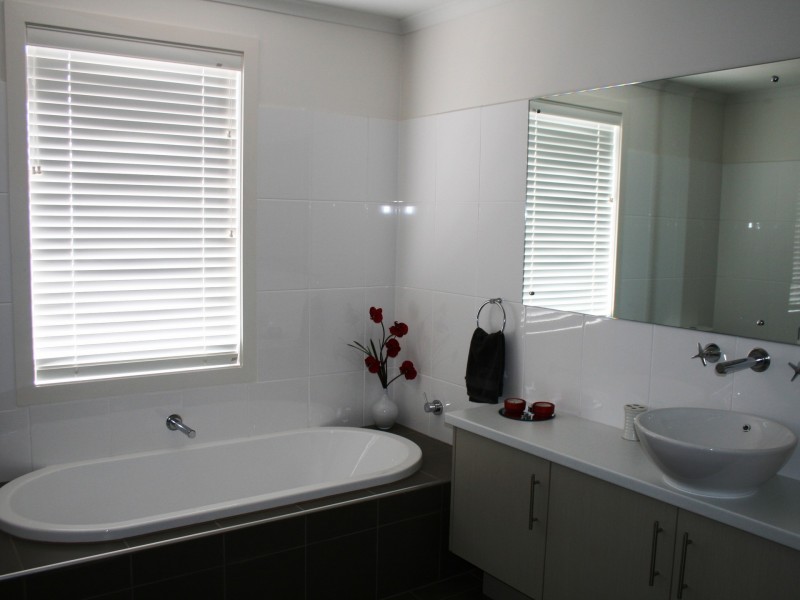 42 Marina Drive, Port Vincent SA 5581