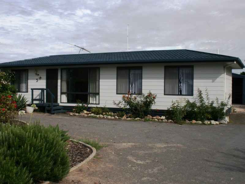 5 Oyster Point Drive, Stansbury SA 5582