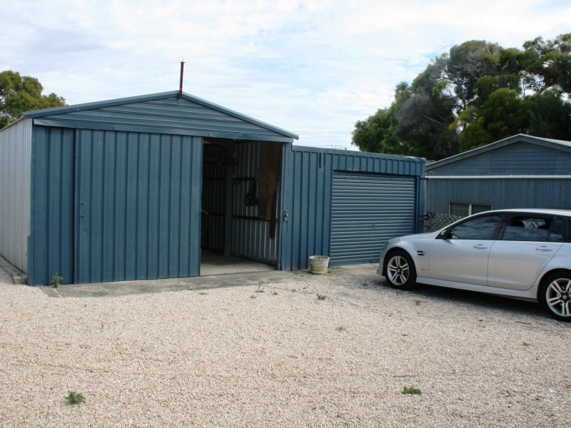 5 Oyster Point Drive, Stansbury SA 5582