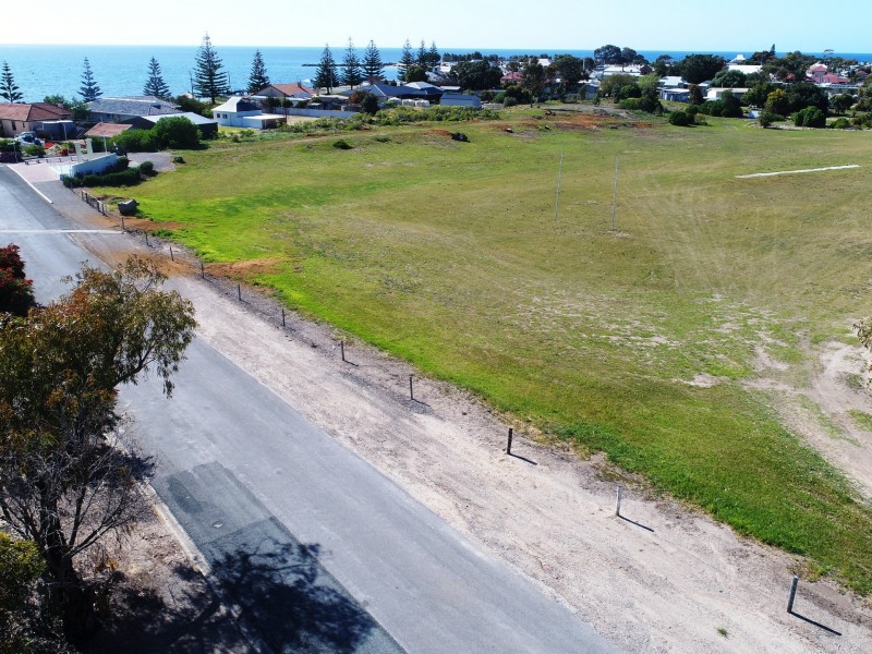 2/4 Parsons Street, Port Vincent SA 5581