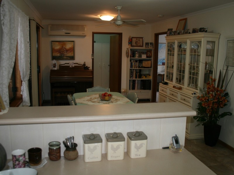 5 Hawk Road, Port Vincent SA 5581