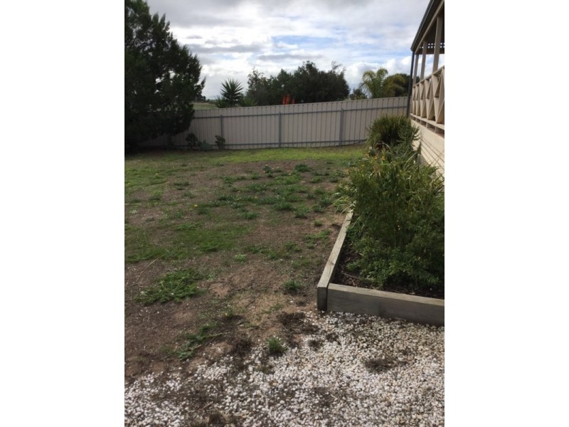 32 Mesnil Drive, Port Clinton SA 5570
