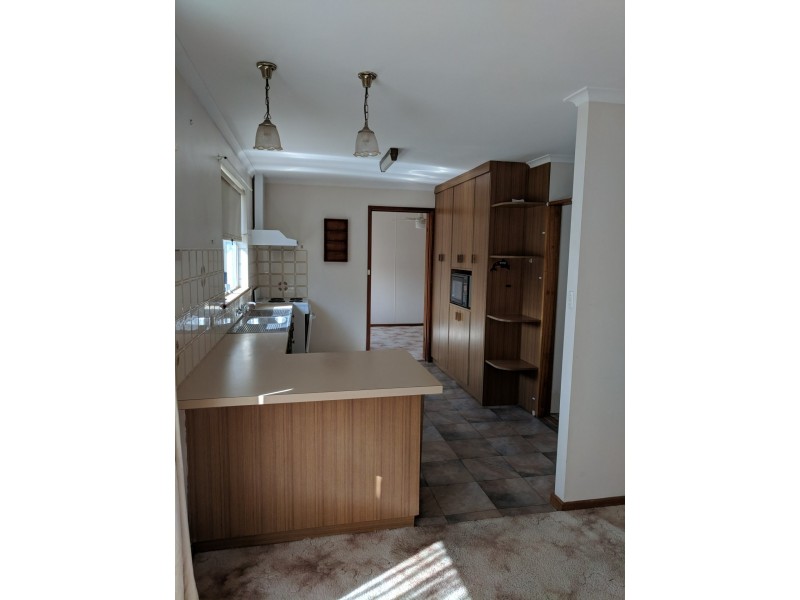 7 Bennett St, Port Vincent SA 5581