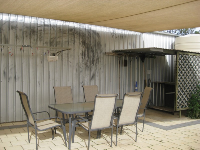 7 Bennett St, Port Vincent SA 5581