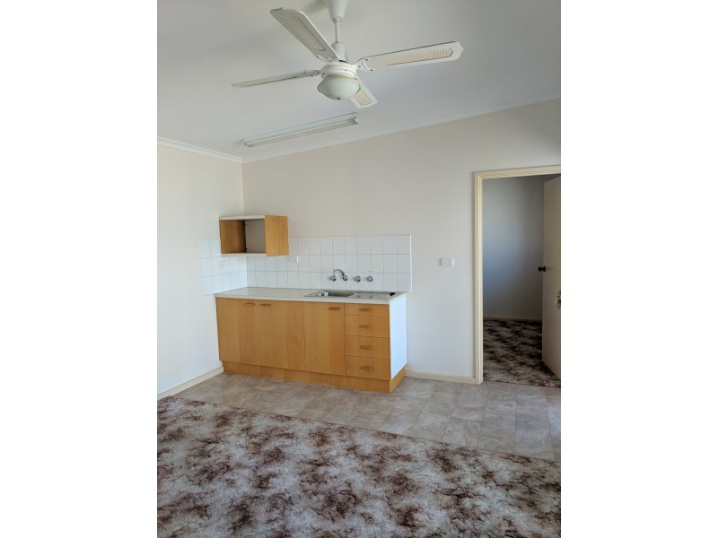 7 Bennett St, Port Vincent SA 5581