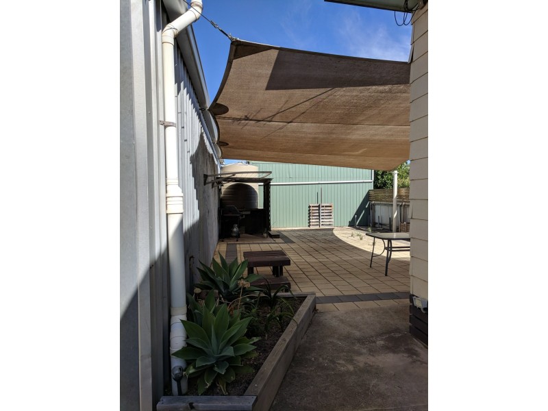 7 Bennett St, Port Vincent SA 5581