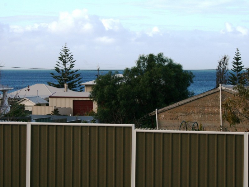 Unit 8/4 Parsons Street, Port Vincent SA 5581