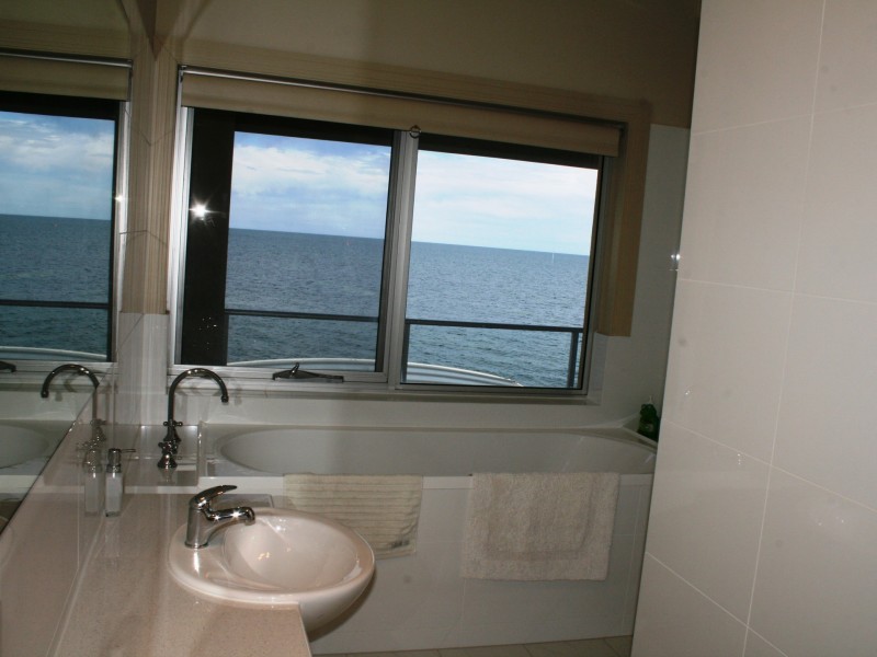 59 Marina Drive, Port Vincent SA 5581