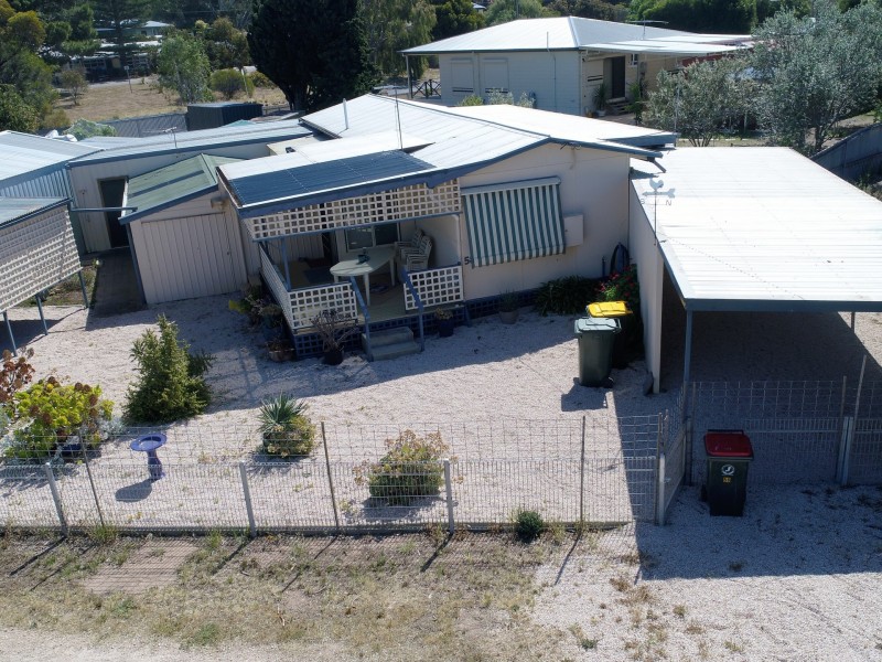 50 Esplanade, Pine Point SA 5571