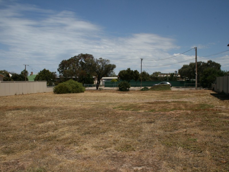 4 Clementina Street, Price SA 5570