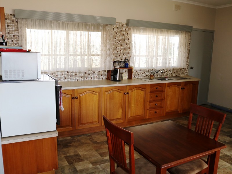 41 Sixth Street, Wool Bay SA 5575