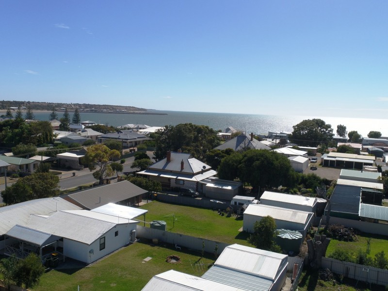 11 Curramulka Road, Port Vincent SA 5581