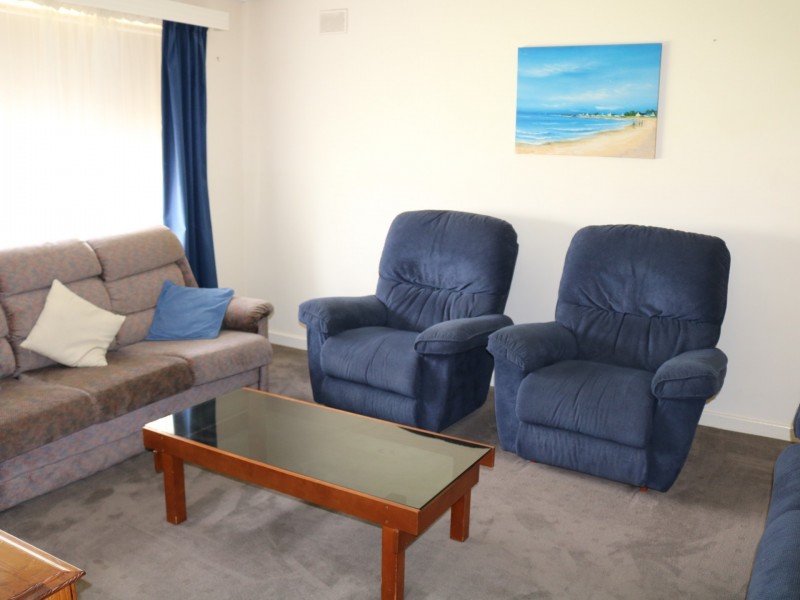 11 Curramulka Road, Port Vincent SA 5581